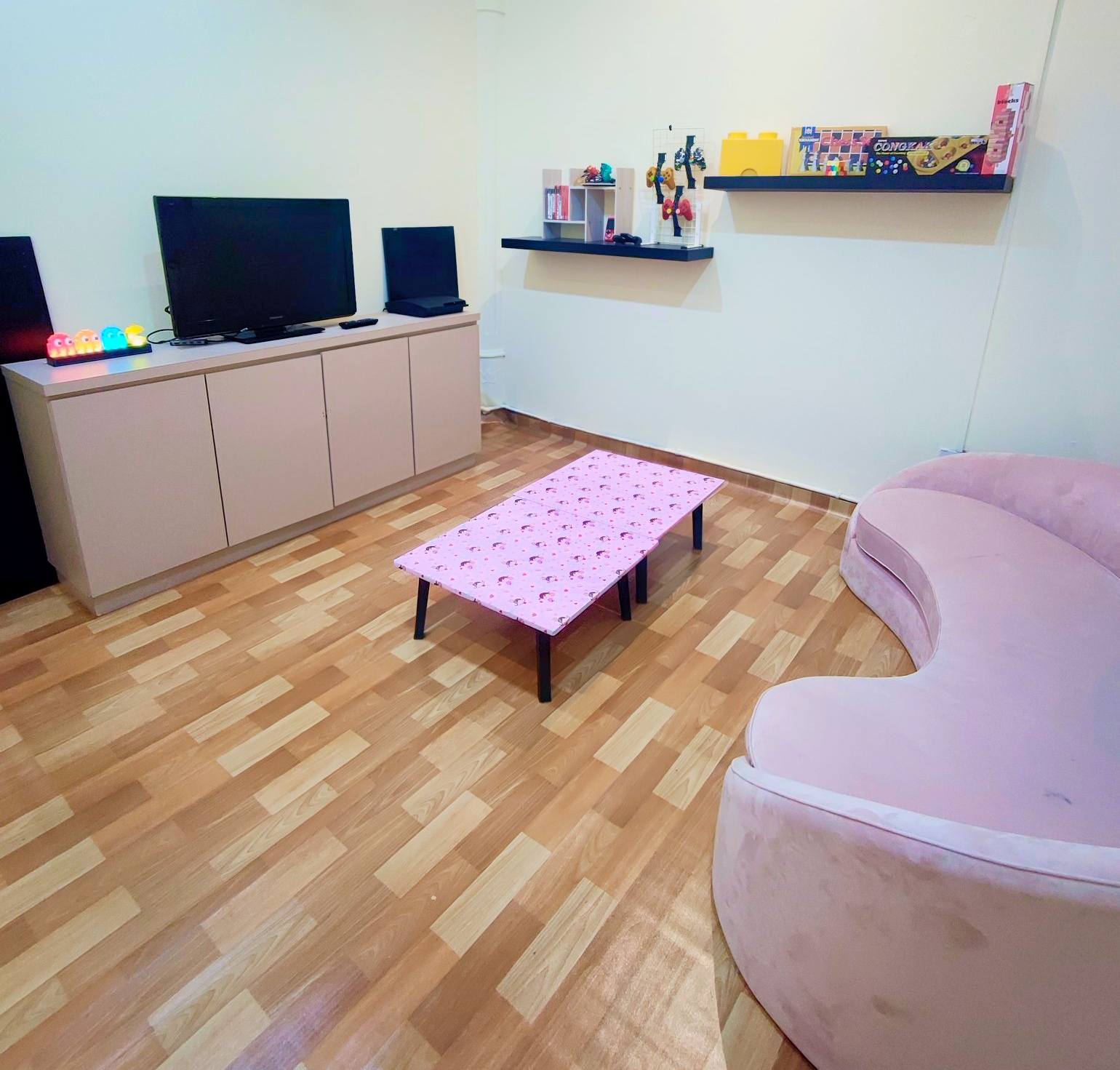 AfterSekolah interior
