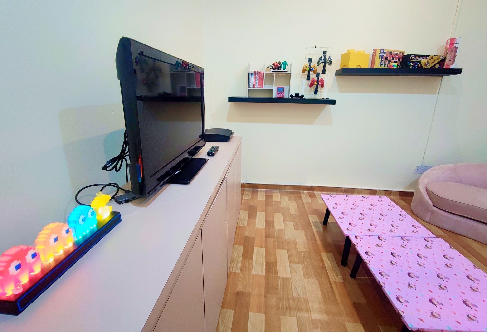 AfterSekolah interior